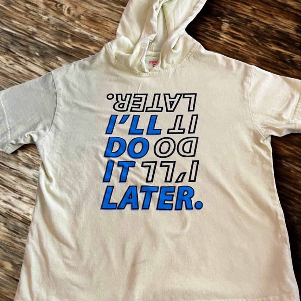 FabKids Boys Hooded Graphic T-Shirt – Size M